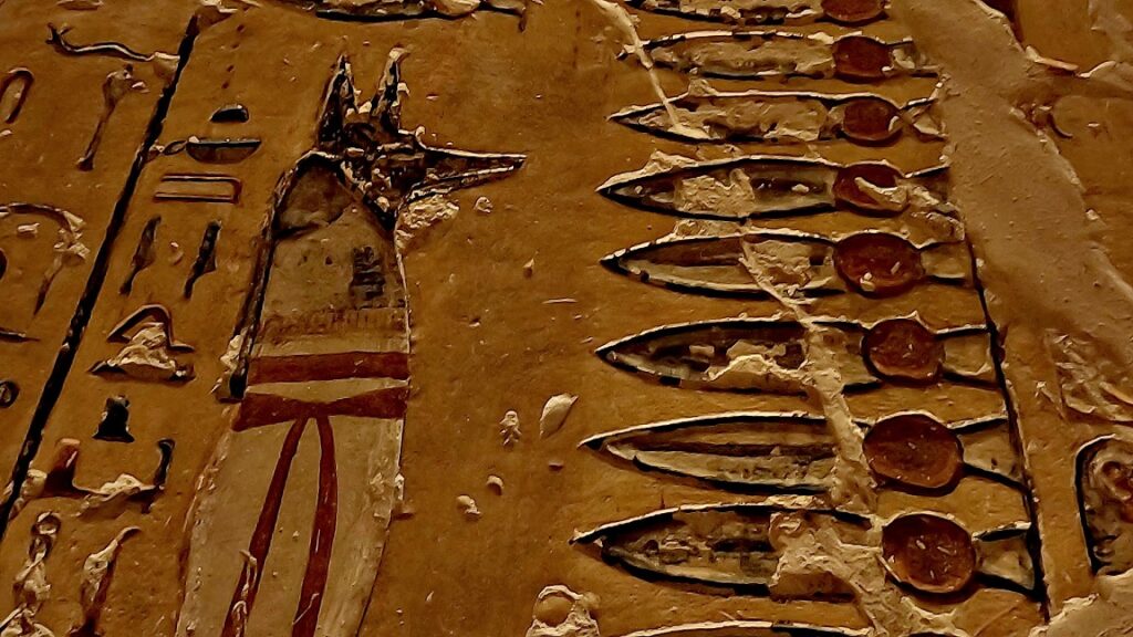 luxor-tagesausflug-tal-der-könige-grabkammer-5