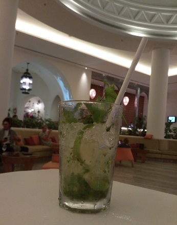 hilton-hotel-lobby-bar