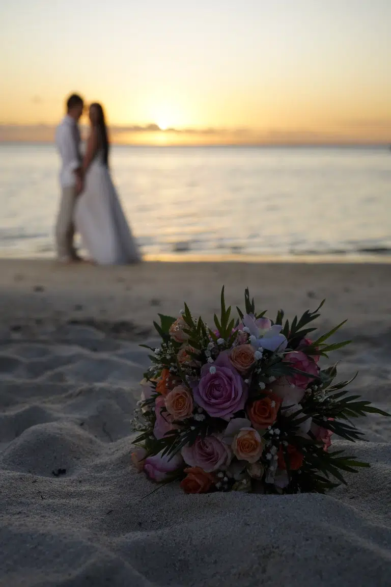 heiraten-auf-mauritius-strand-Sonnenuntergang