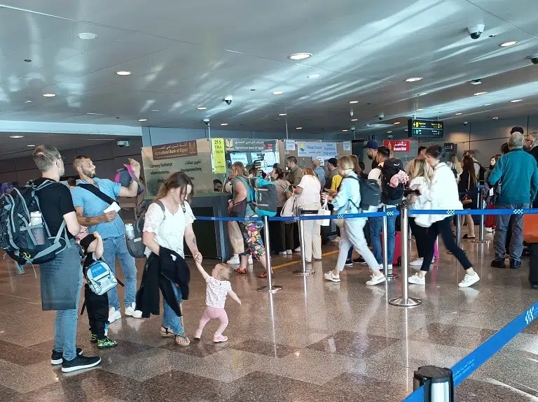 bankschalter-flughafen-hurghada